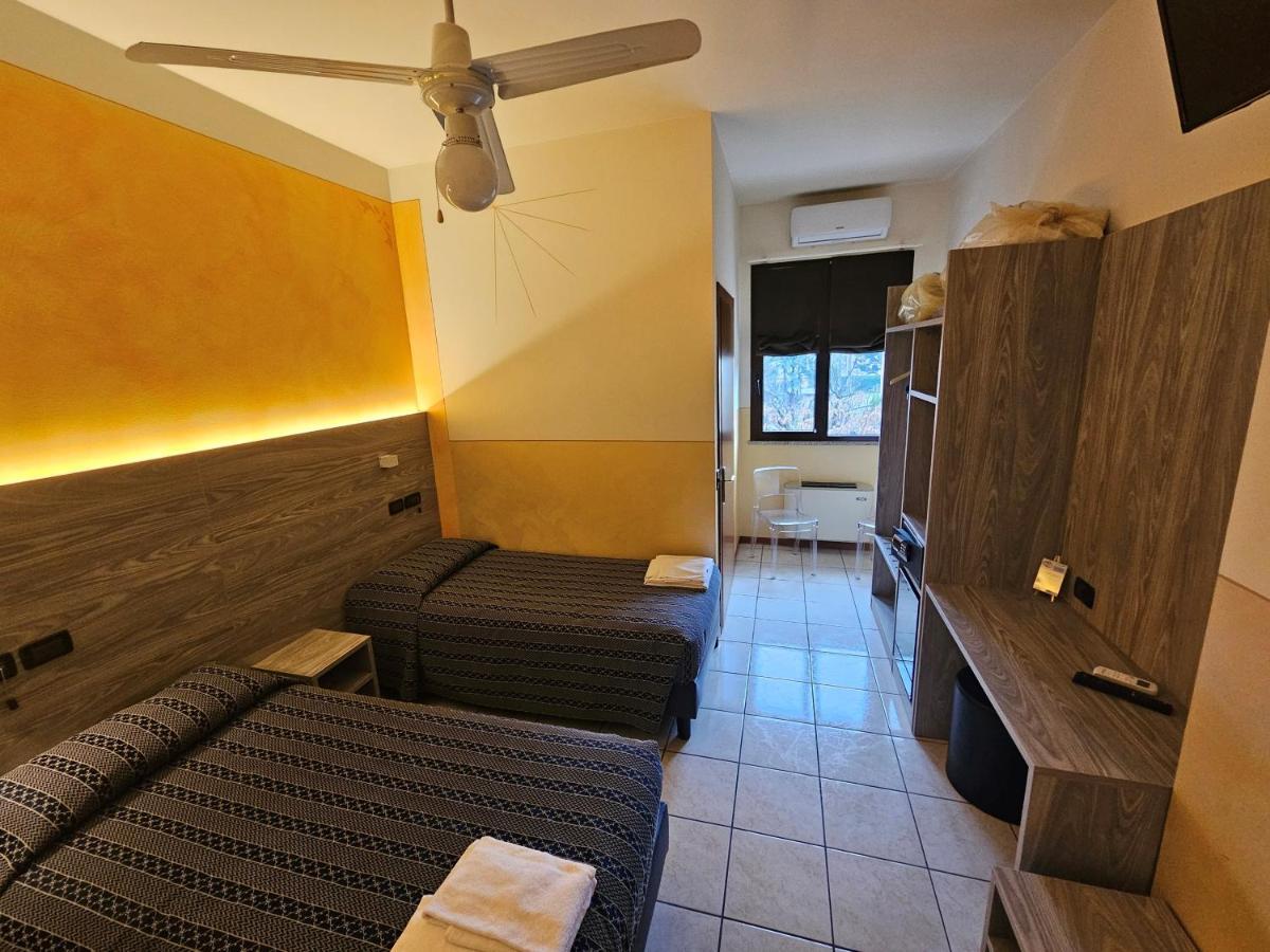 Hotel Euro 카스테냐토 외부 사진